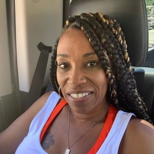 Meet your Posher, Lynette